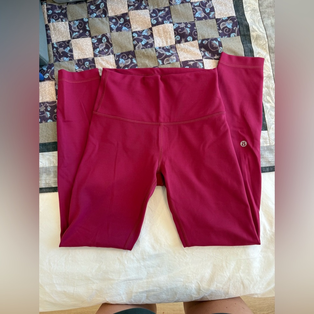 Lululemon Wunder Train High Rise Legging 25”